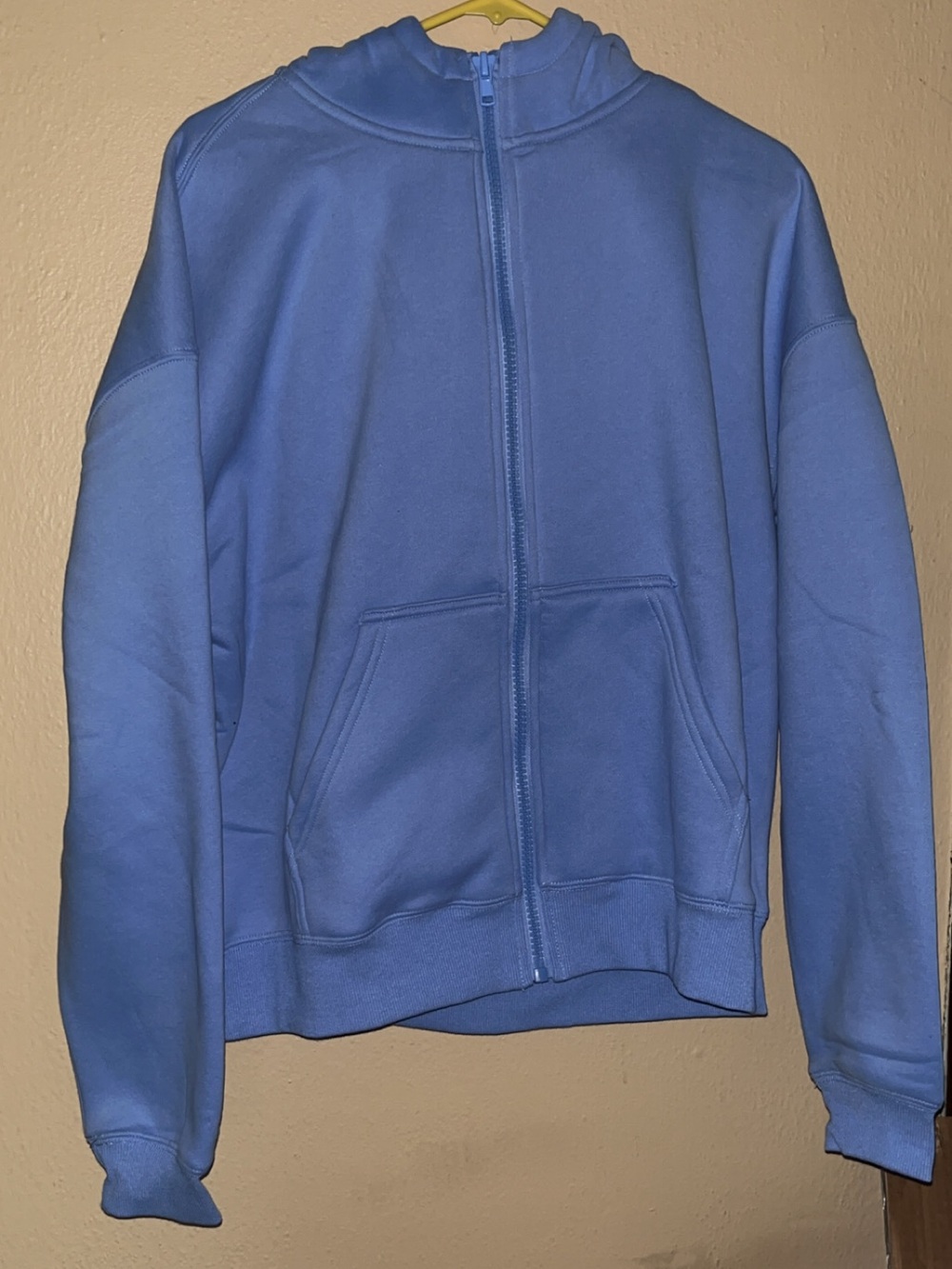 Comfrt crop zip hoodie - Picture 2 of 2